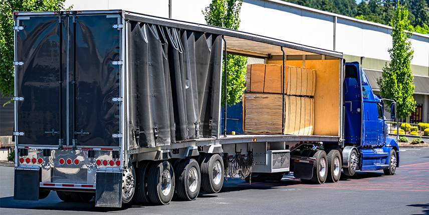 Conestoga trailer shipping